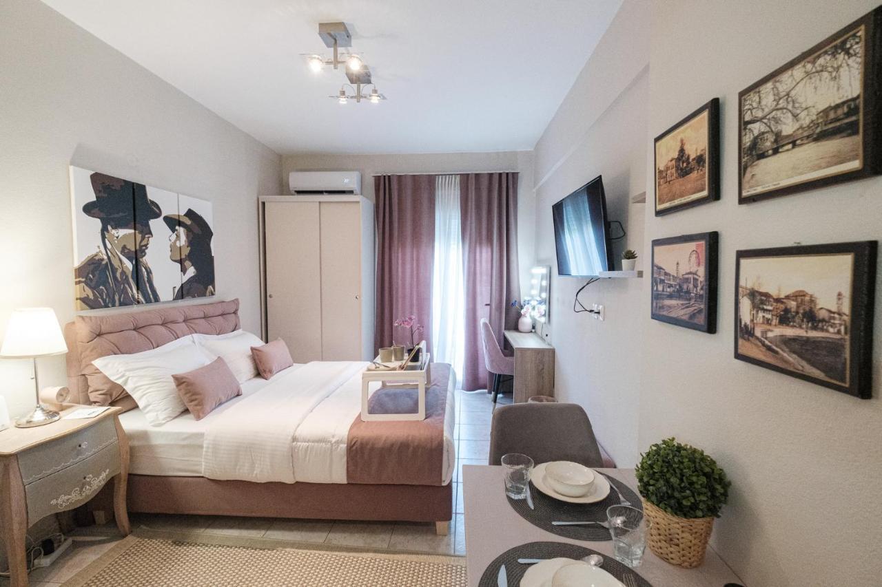 Remvi Apartment Komotiní Ngoại thất bức ảnh