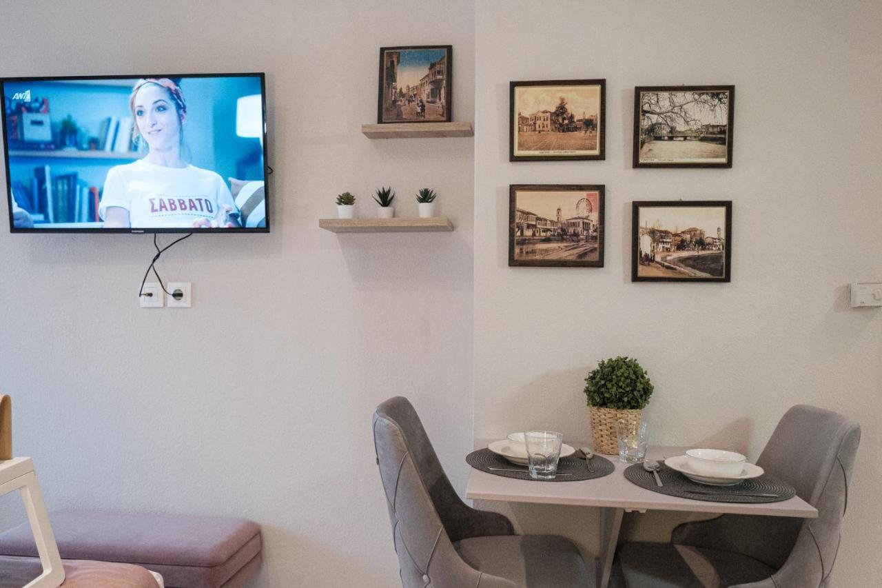 Remvi Apartment Komotiní Ngoại thất bức ảnh